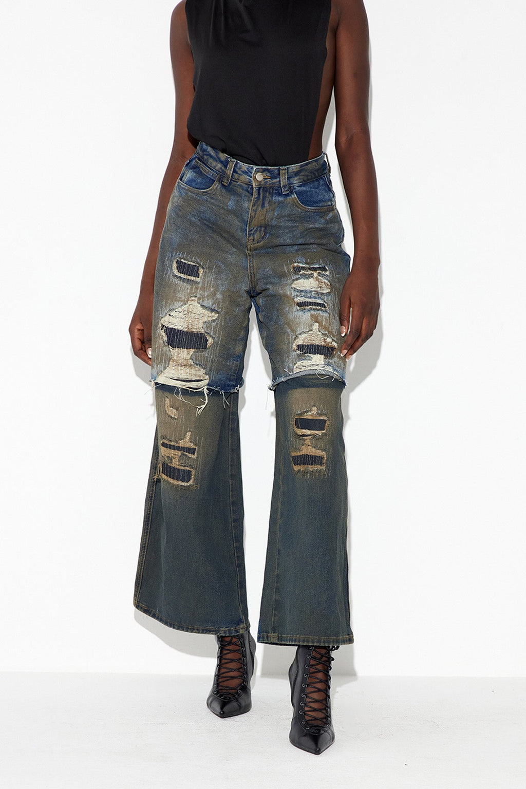 Echthigern Deconstruct Ripped Jeans