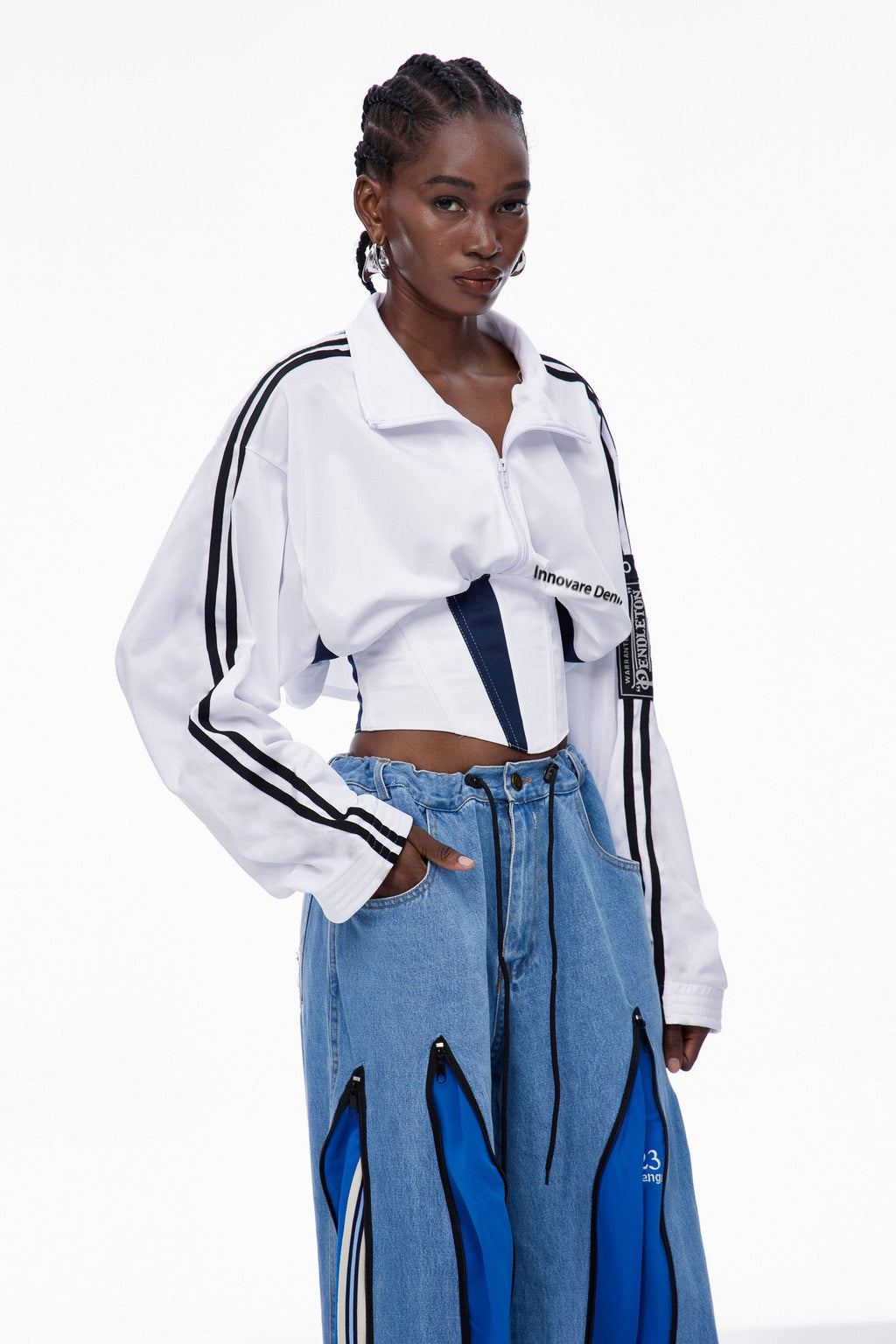 Edelgard Lace Up Corset Top In White